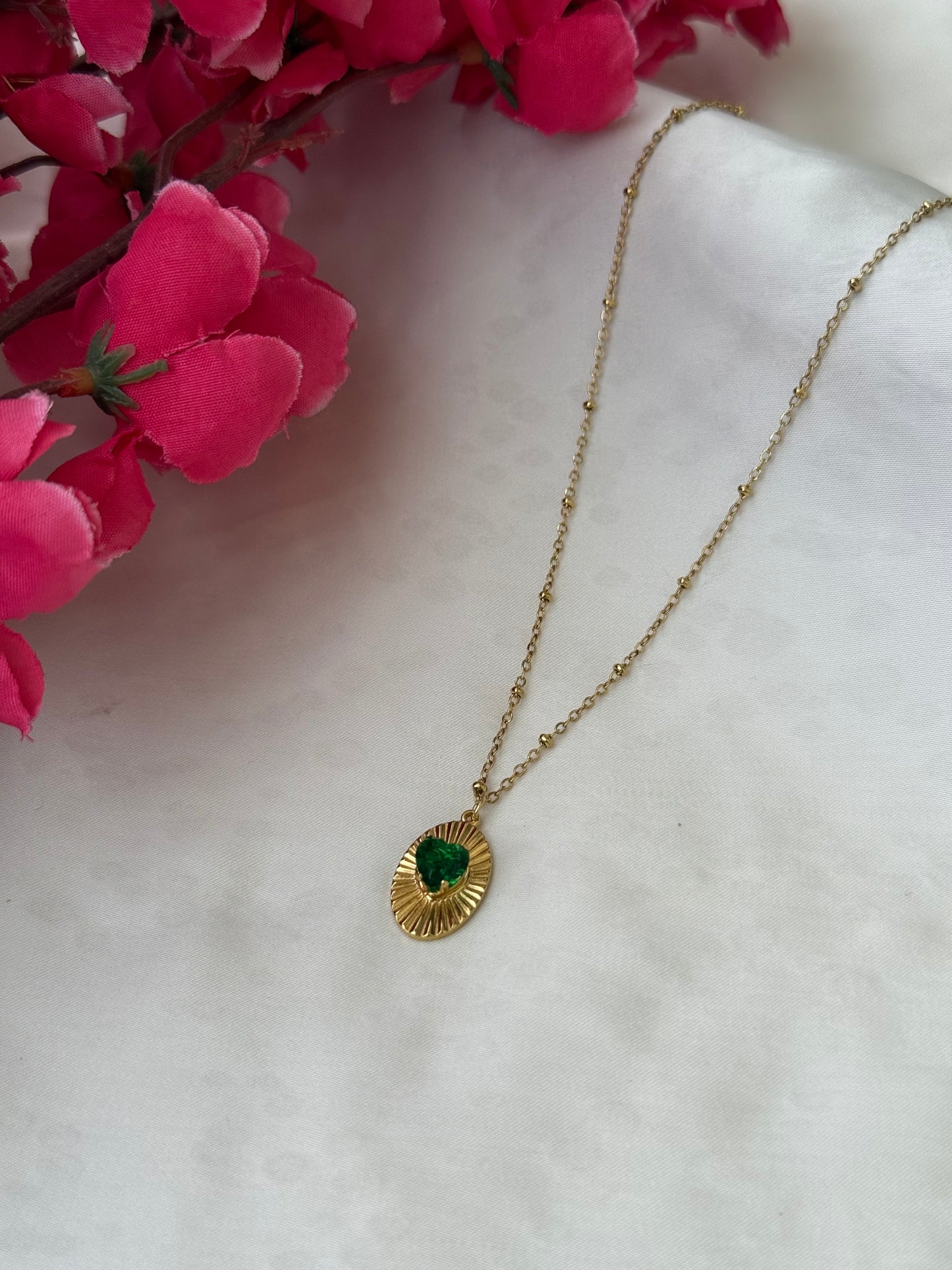 Emerald Radiance Necklace